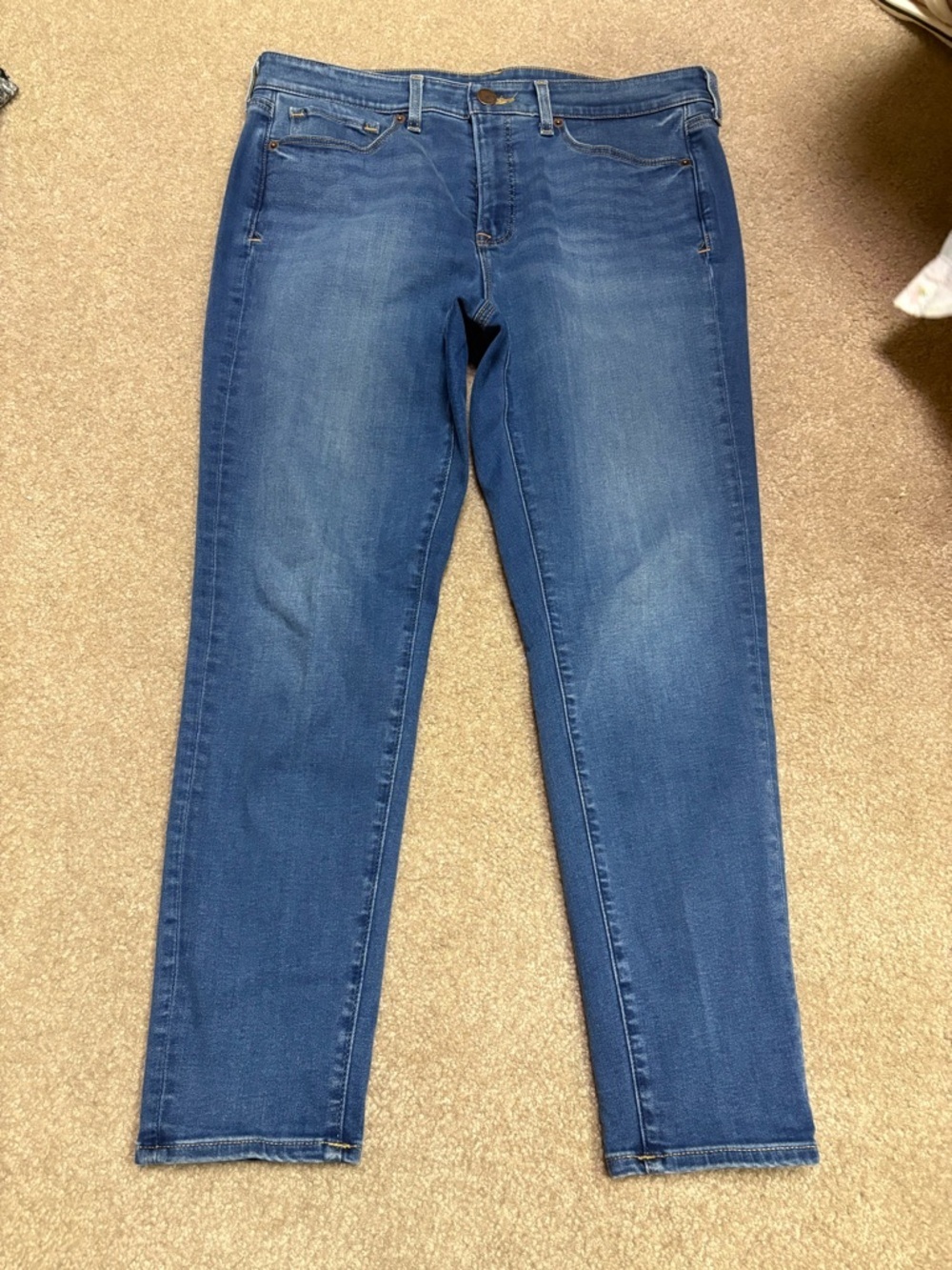 SPANX Blue 5 pocket ankle Skinny Jeans size 31 | 26” inseam 34 waist no flaws